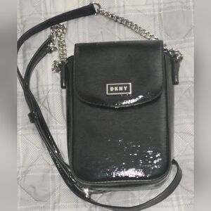DKNY Mini Crossbody North South Phone Case Patent Leather NWOT